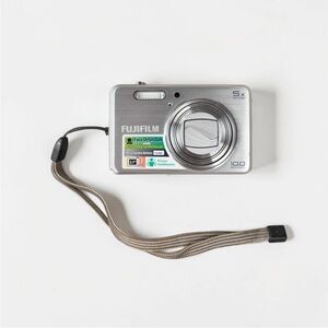Fujifilm FinePix J Series J110w 10.0MP Digital Camera With Battery Silver Tested